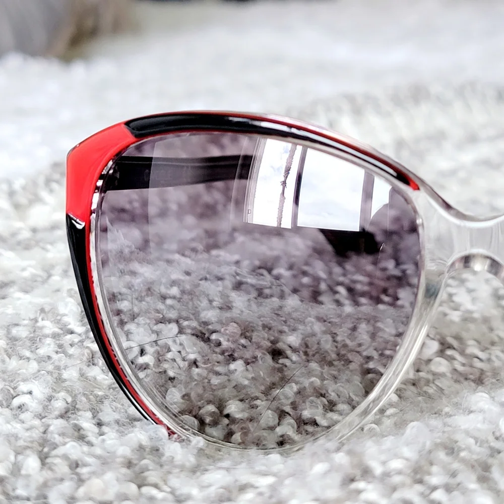 🆕️ Vogue Cat-Eye Sunglasses - Picture 3 of 6
